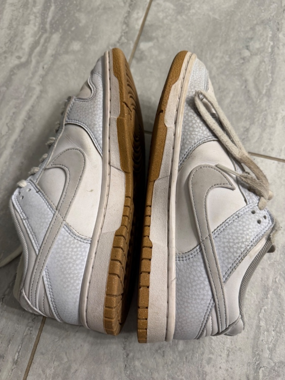 Nike Dunks - Picture 4 of 7